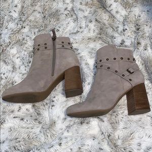 BP STUDDED BOOTIES SIZE 9.5
